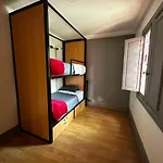 We Love Hostel